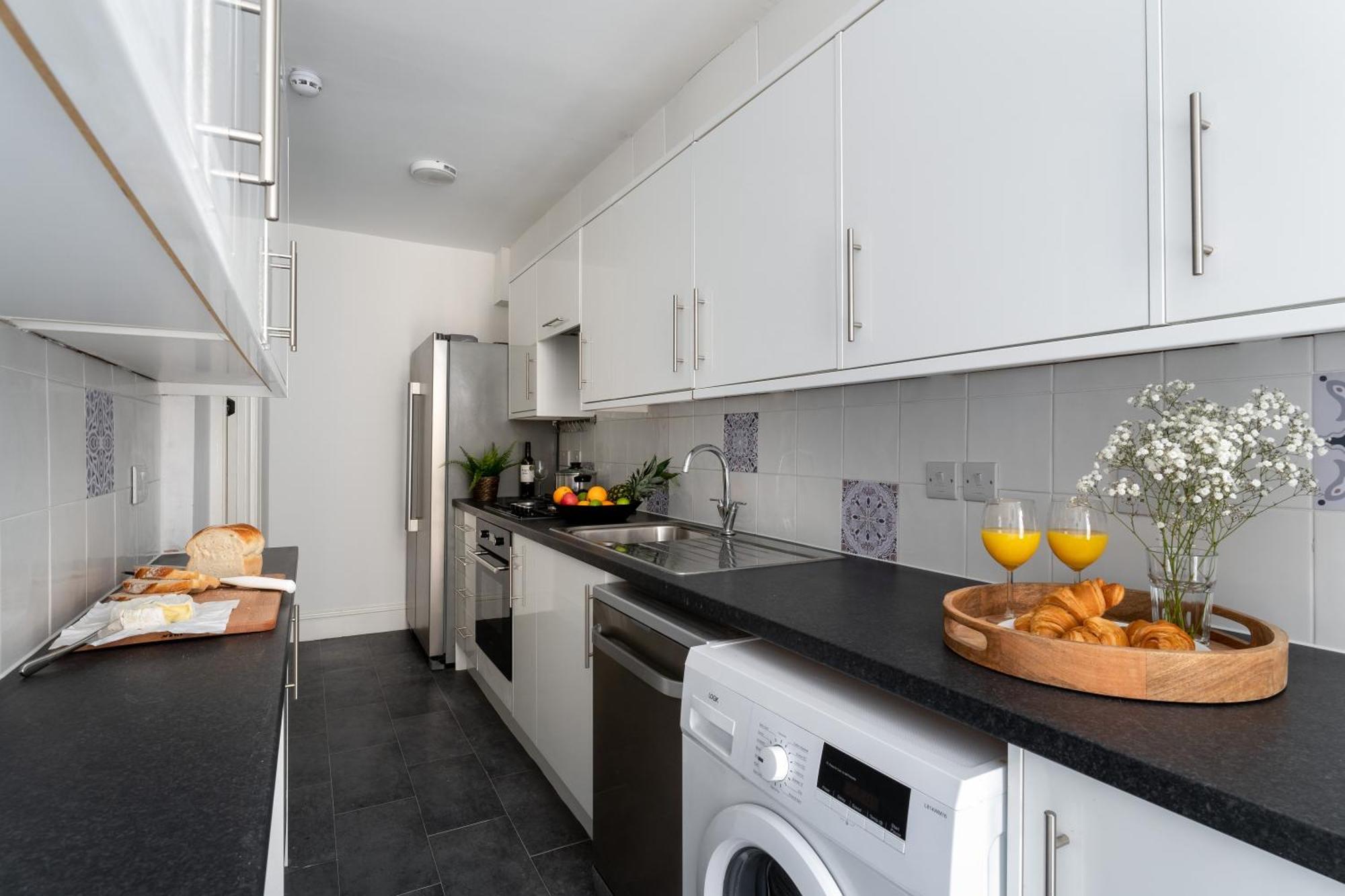 Near Beach, Torquay Heights Modern Apartments, Pet Friendly Rum bild