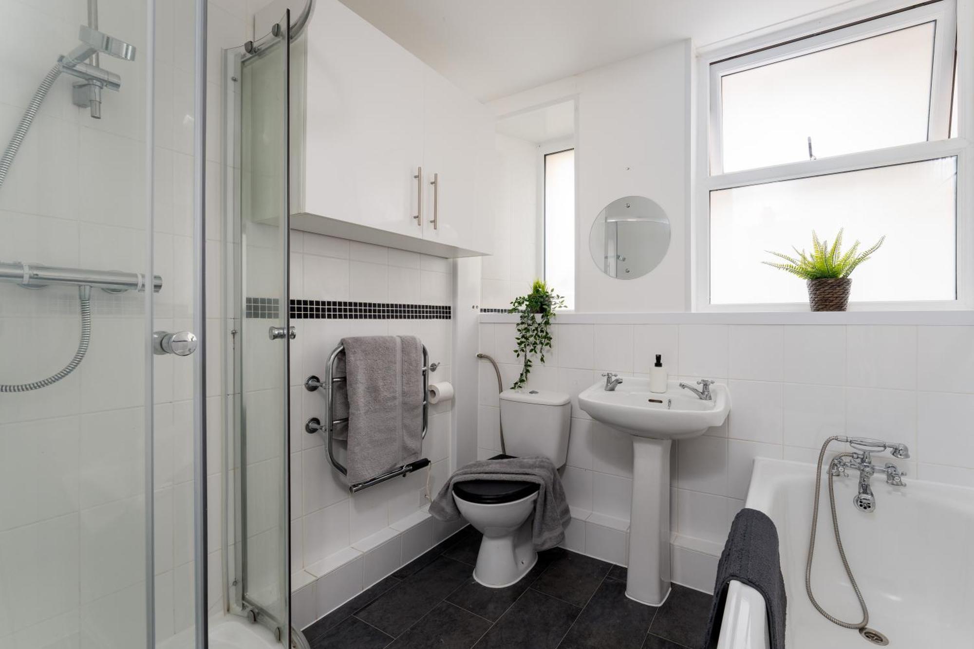 Near Beach, Torquay Heights Modern Apartments, Pet Friendly Rum bild